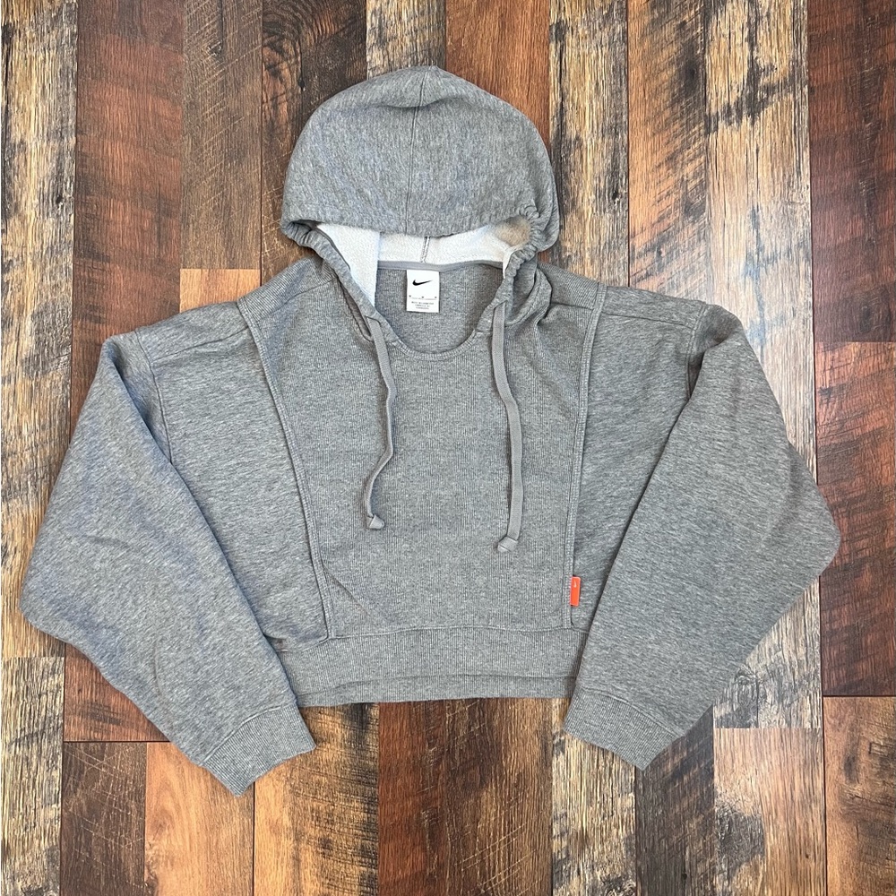 Nike Cropped Hoodie!